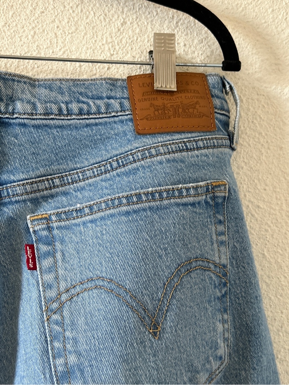 Levi’s Big E Wedgie Straight Ankle Jeans Women’s 31 light Wash Blue - Picture 5 of 8